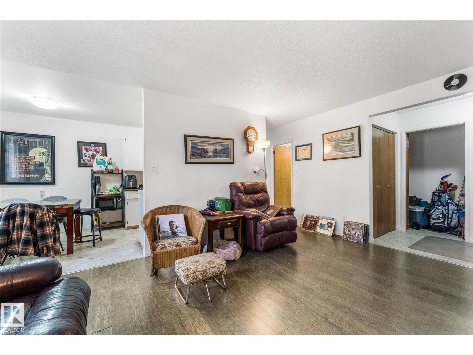 #9 5635 105 St NW, Edmonton, Alberta  T6H 2N2 - Photo 10 - E4496238