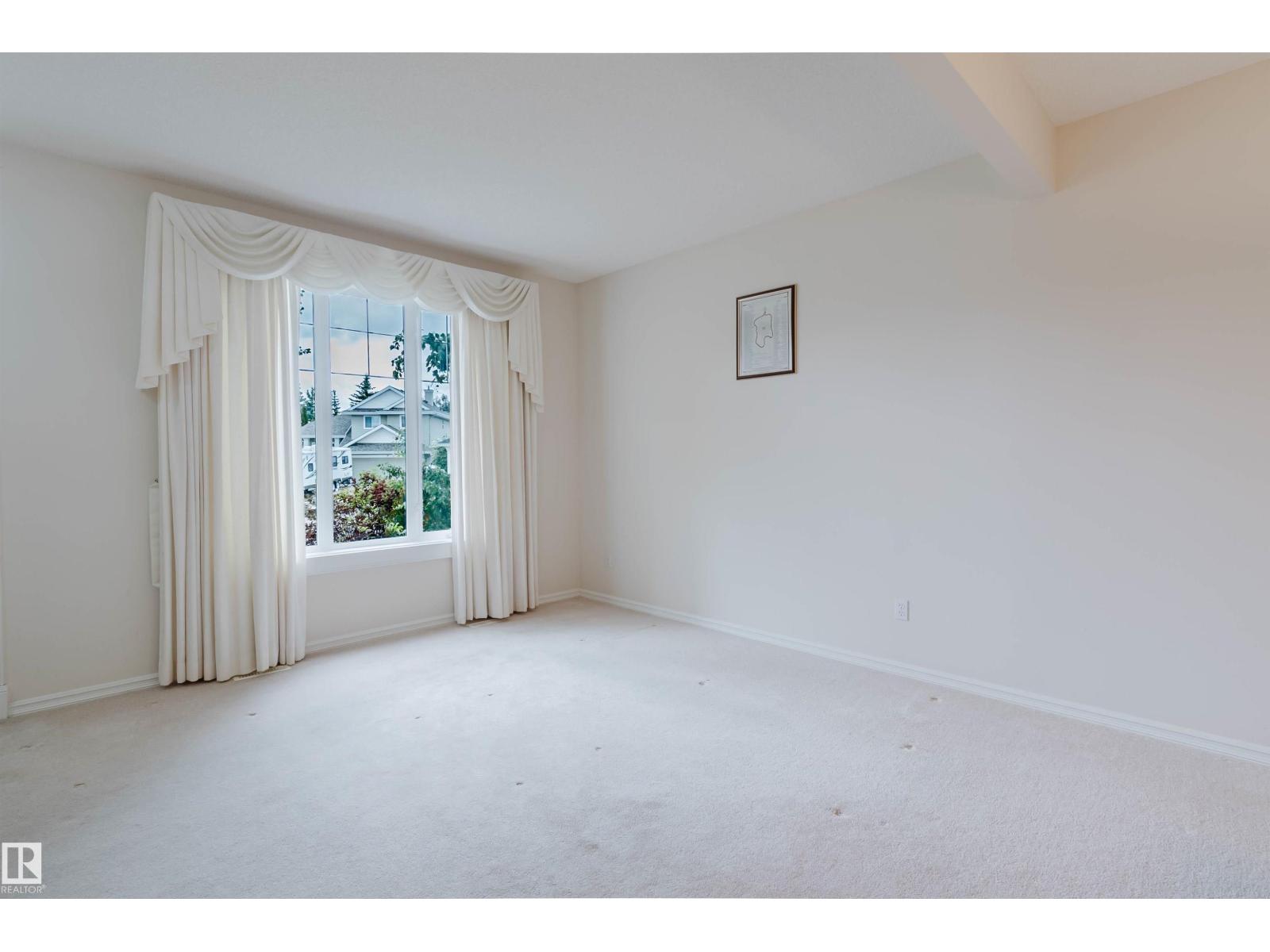 322 Livingstone Ct NW, Edmonton, Alberta  T6R 2T1 - Photo 9 - E4496240