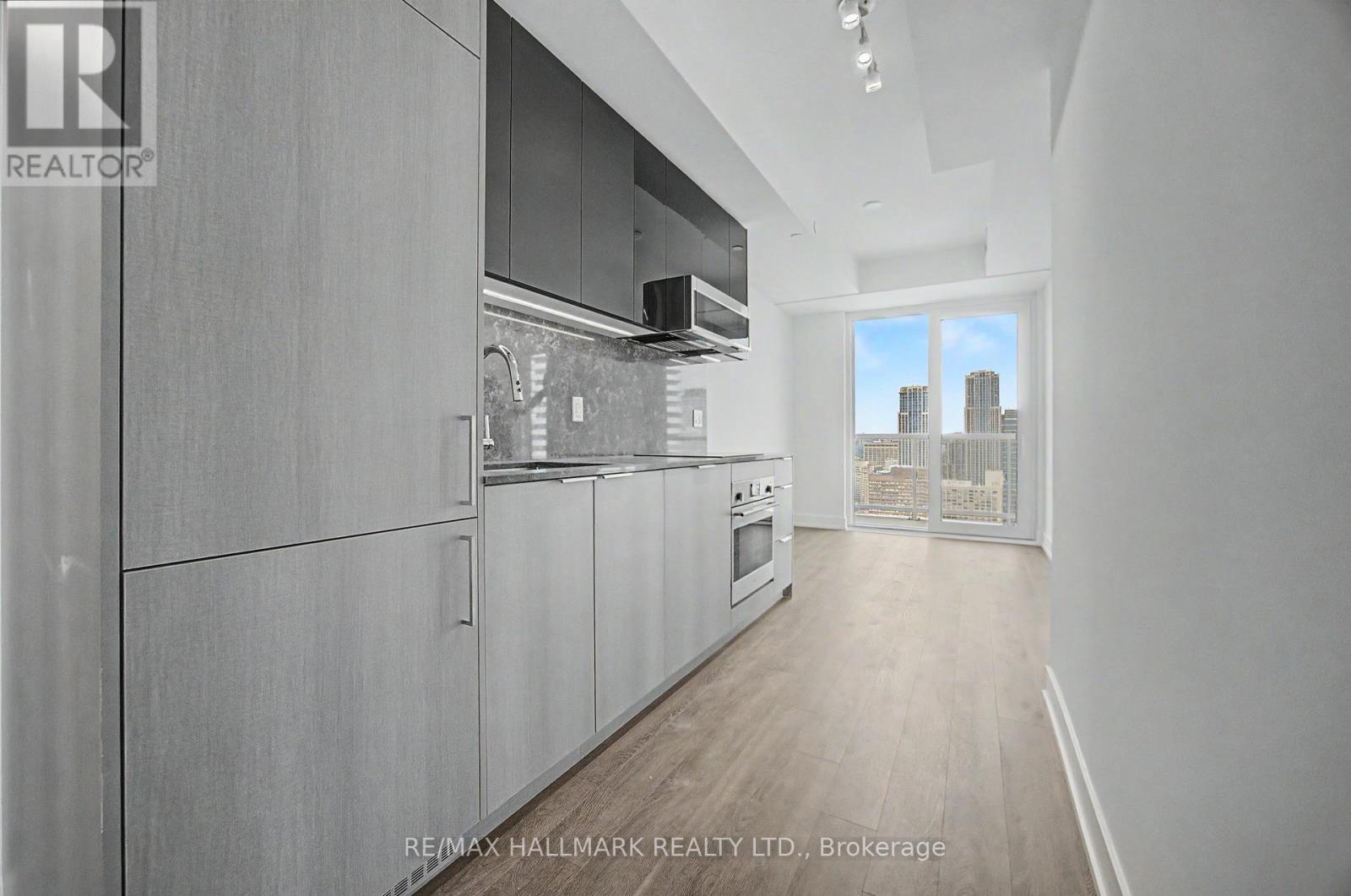 2805 - 308 Jarvis Street, Toronto, Ontario  M5A 2P2 - Photo 2 - C13501074