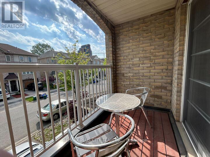 10 Cullcastle Street W, Ajax, Ontario  L1S 0A9 - Photo 11 - E13500990