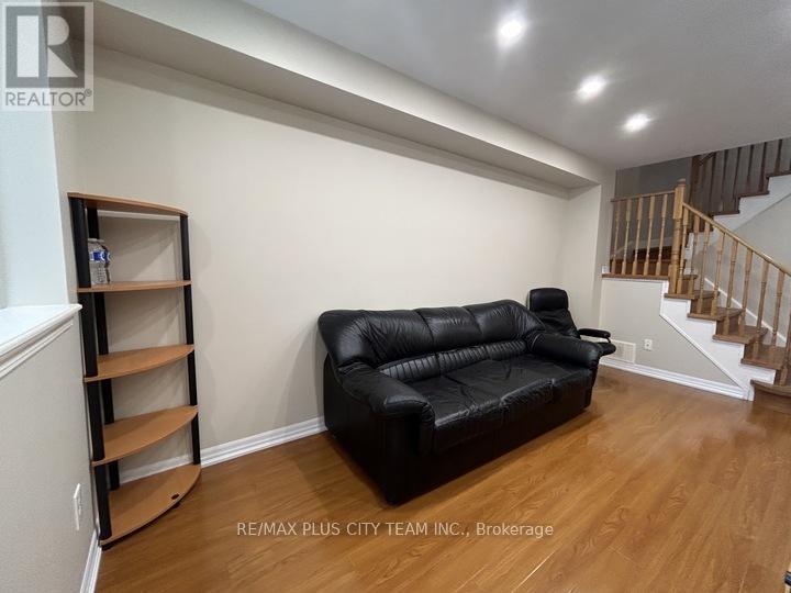 10 Cullcastle Street W, Ajax, Ontario  L1S 0A9 - Photo 22 - E13500990