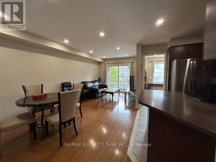 10 Cullcastle Street W, Ajax, Ontario  L1S 0A9 - Photo 9 - E13500990