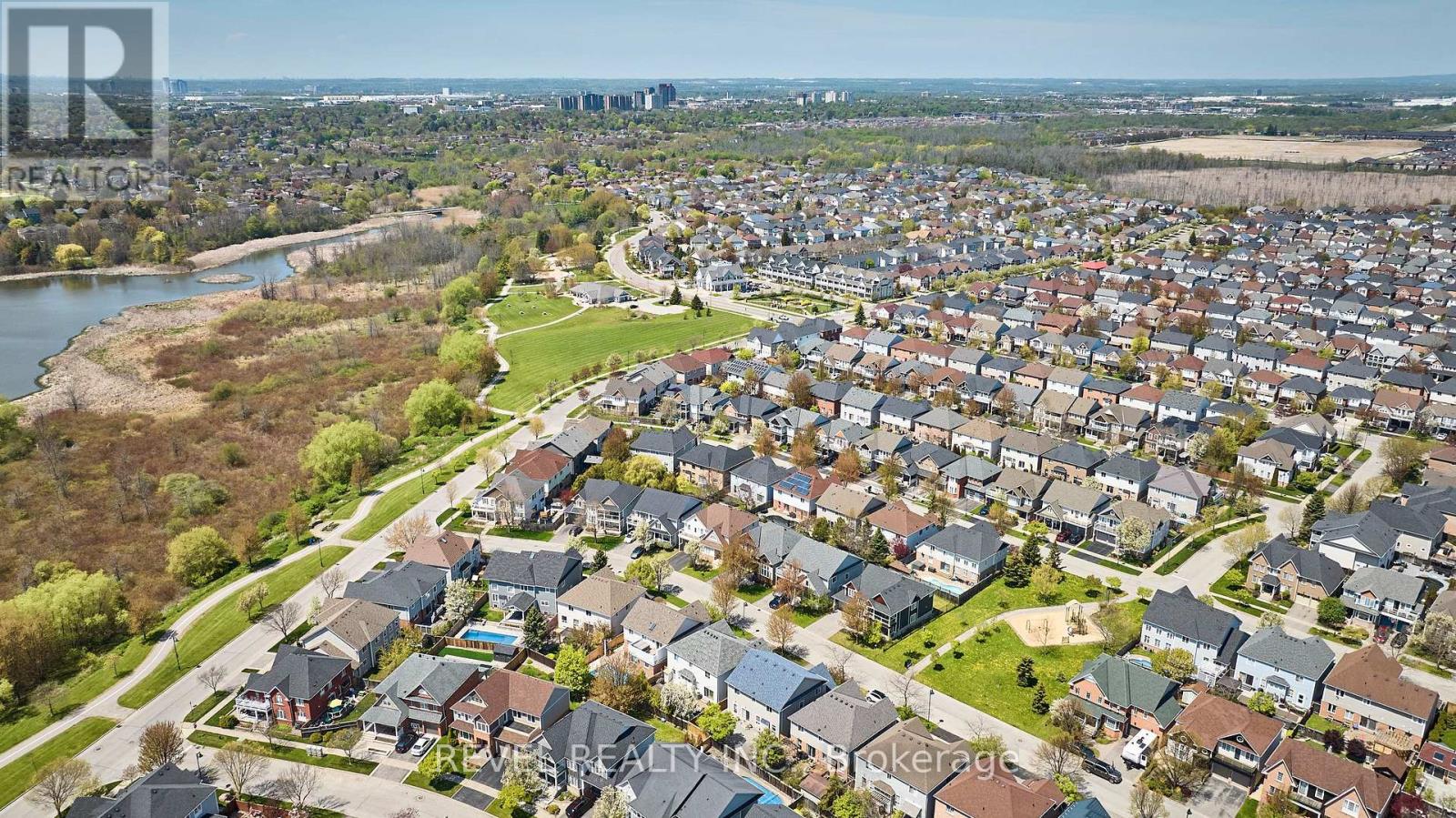 21 Parish Avenue, Ajax, Ontario  L1Z 1N2 - Photo 34 - E13501044