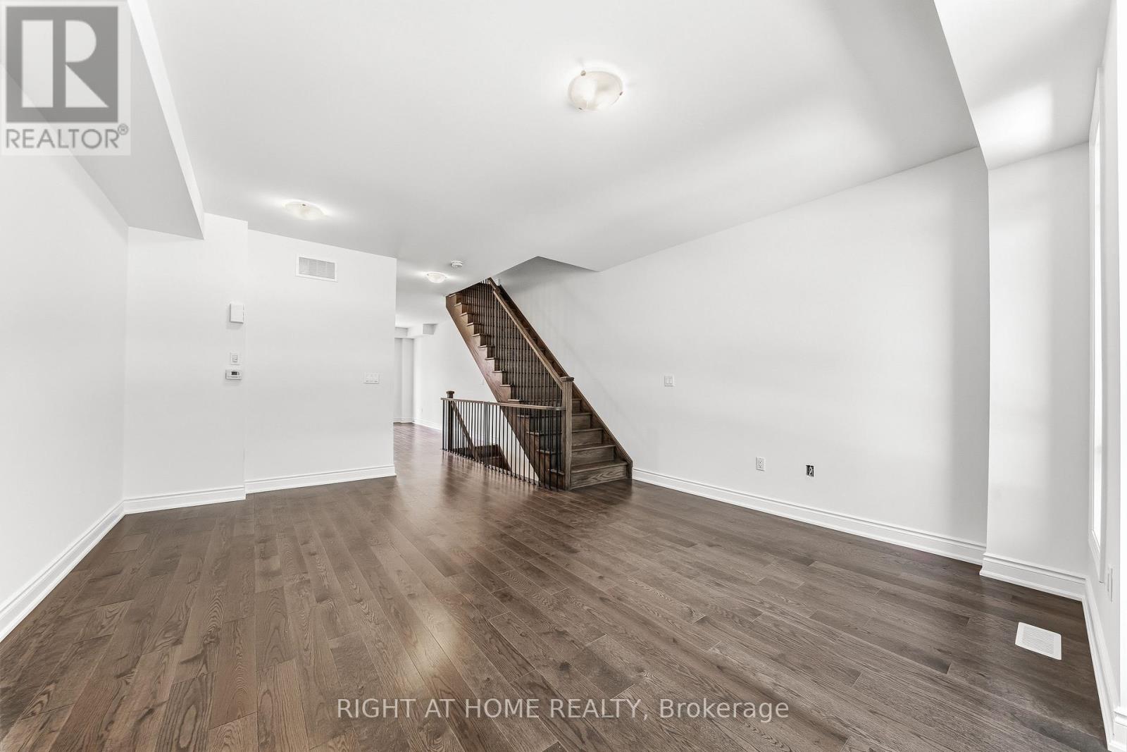 6177 Kingston Road, Toronto, Ontario  M1C 1K8 - Photo 13 - E13501084