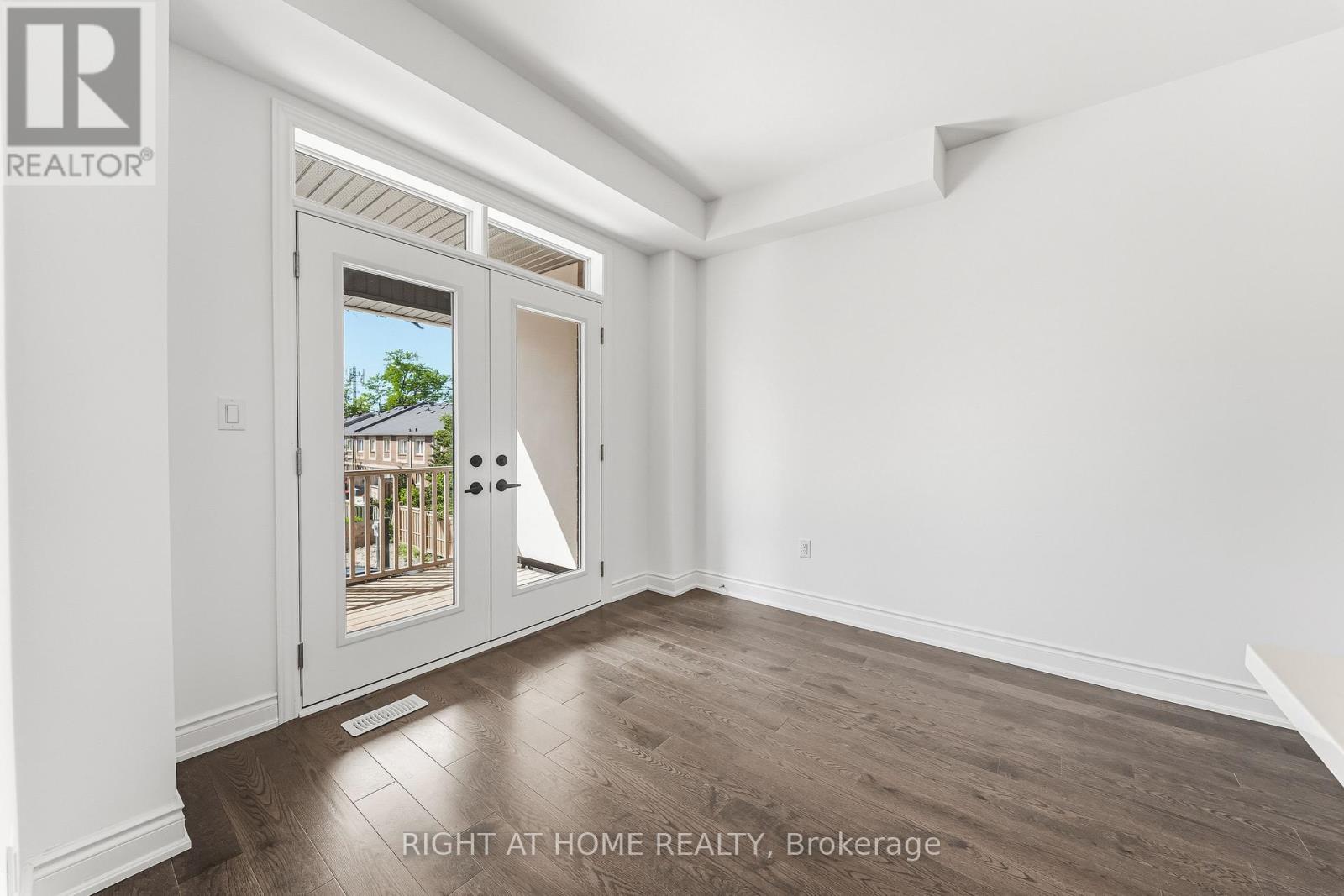6177 Kingston Road, Toronto, Ontario  M1C 1K8 - Photo 8 - E13501084