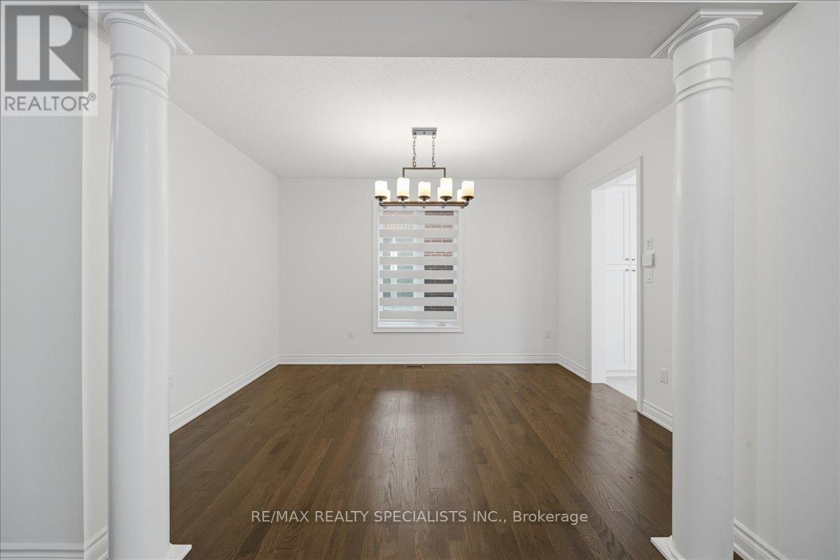 281 Blue Dasher Boulevard, Bradford West Gwillimbury, Ontario  L3Z 4H8 - Photo 11 - N13501038