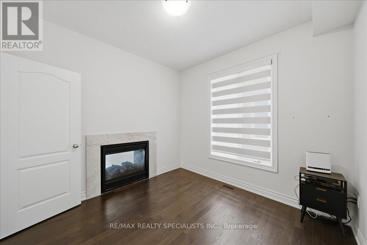 281 Blue Dasher Boulevard, Bradford West Gwillimbury, Ontario  L3Z 4H8 - Photo 13 - N13501038