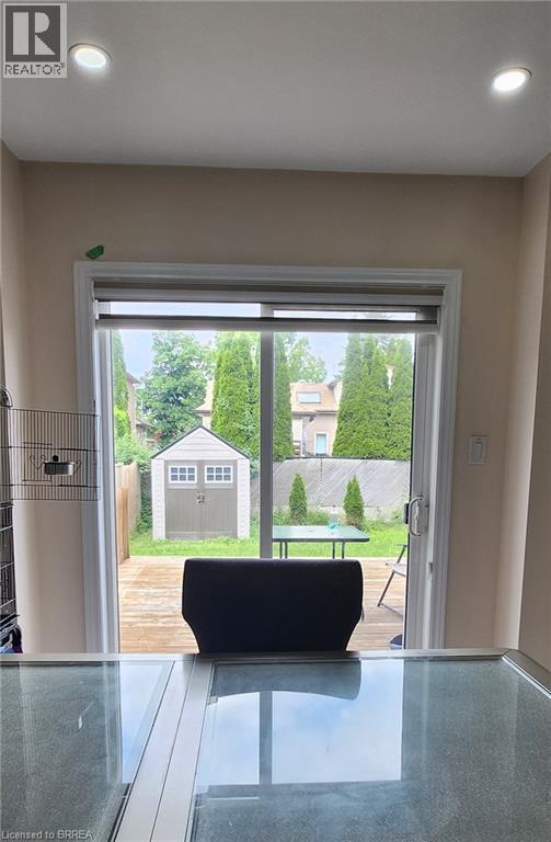 152 Thomas Avenue, Brantford, Ontario  N3S 0C8 - Photo 13 - 40841163