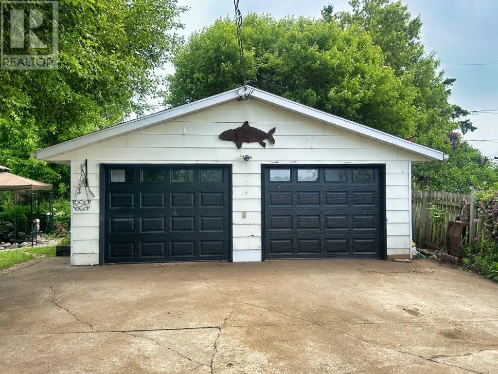 242 Empire Ave, Thunder Bay, Ontario  P7E 4R5 - Photo 38 - TB2601598