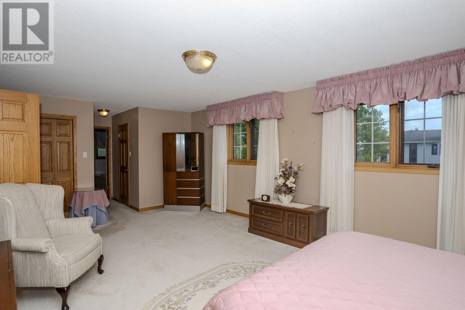 205 Kusznier Cres, Thunder Bay, Ontario  P7B 6K4 - Photo 19 - TB2601604