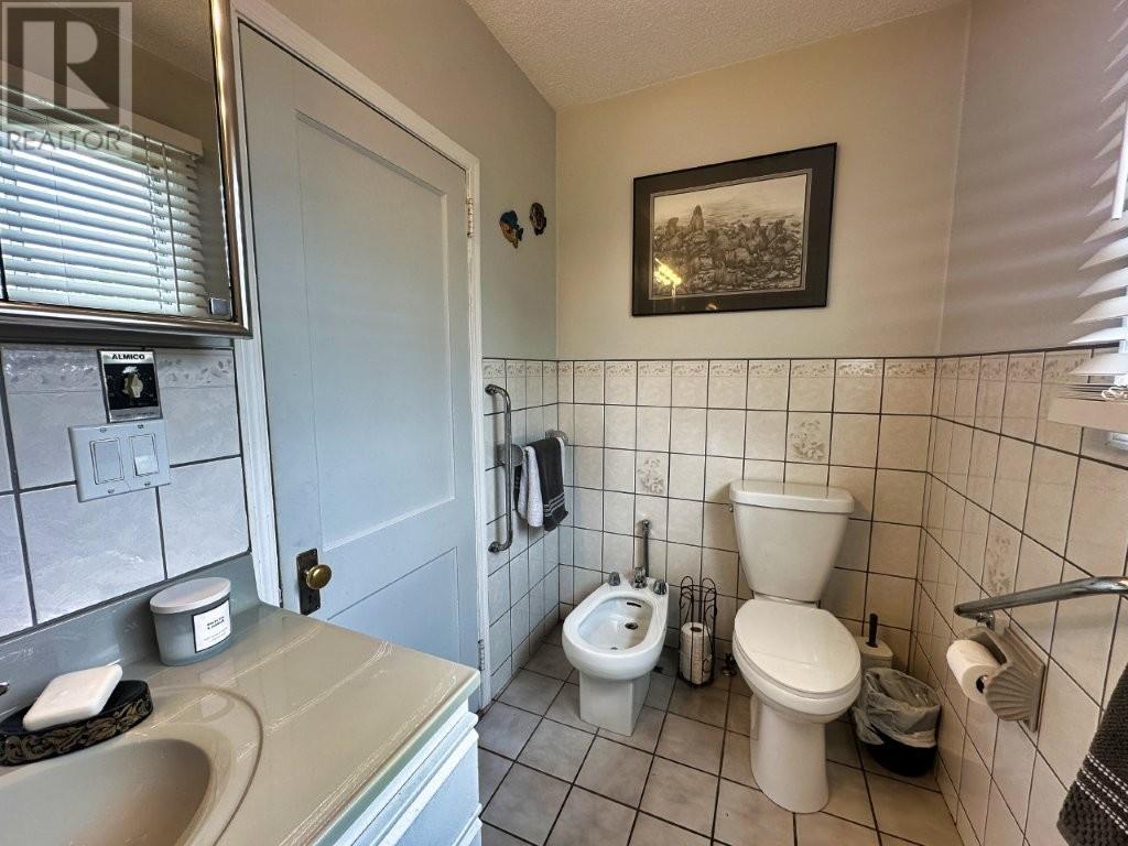 242 Empire Ave, Thunder Bay, Ontario  P7E 4R5 - Photo 15 - TB2601598