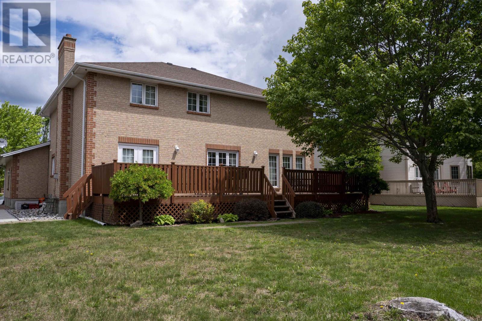 205 Kusznier Cres, Thunder Bay, Ontario  P7B 6K4 - Photo 35 - TB2601604