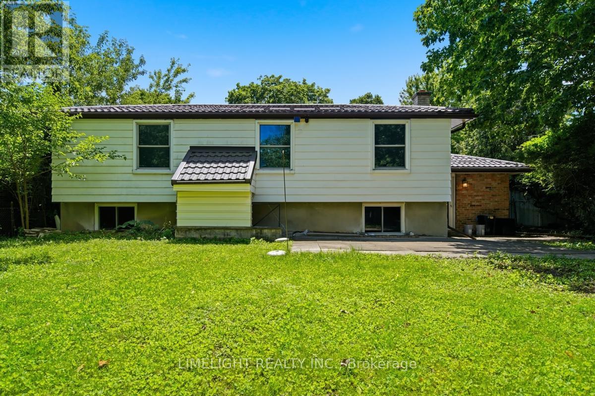 43 Cumberland Crescent, London North, Ontario  N5X 1B7 - Photo 47 - X13501152