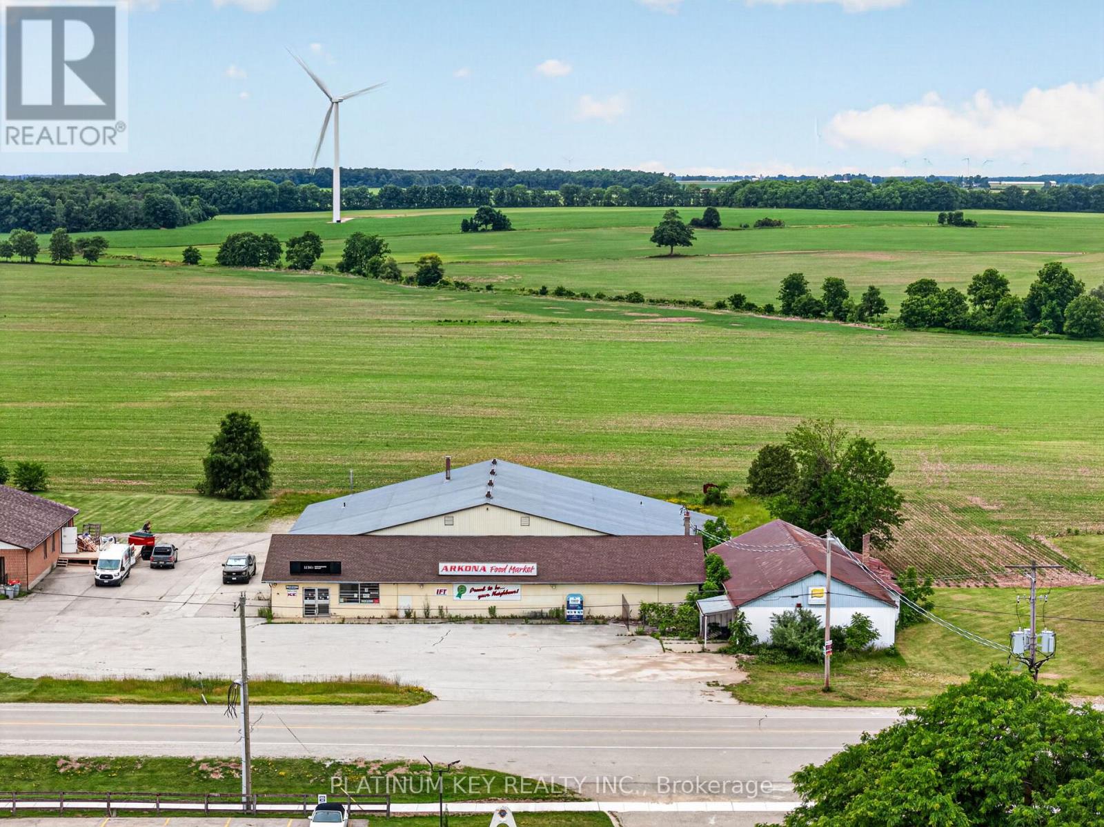 7291 Arkona Road, Lambton Shores (Arkona), Ontario  N0M 1B0 - Photo 25 - X13501360