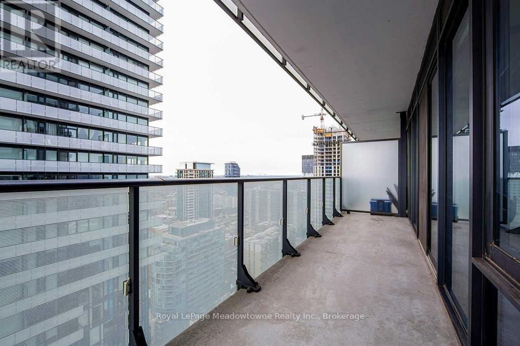 2401 - 185 Roehampton Avenue, Toronto, Ontario  M4P 0C6 - Photo 10 - C13501258