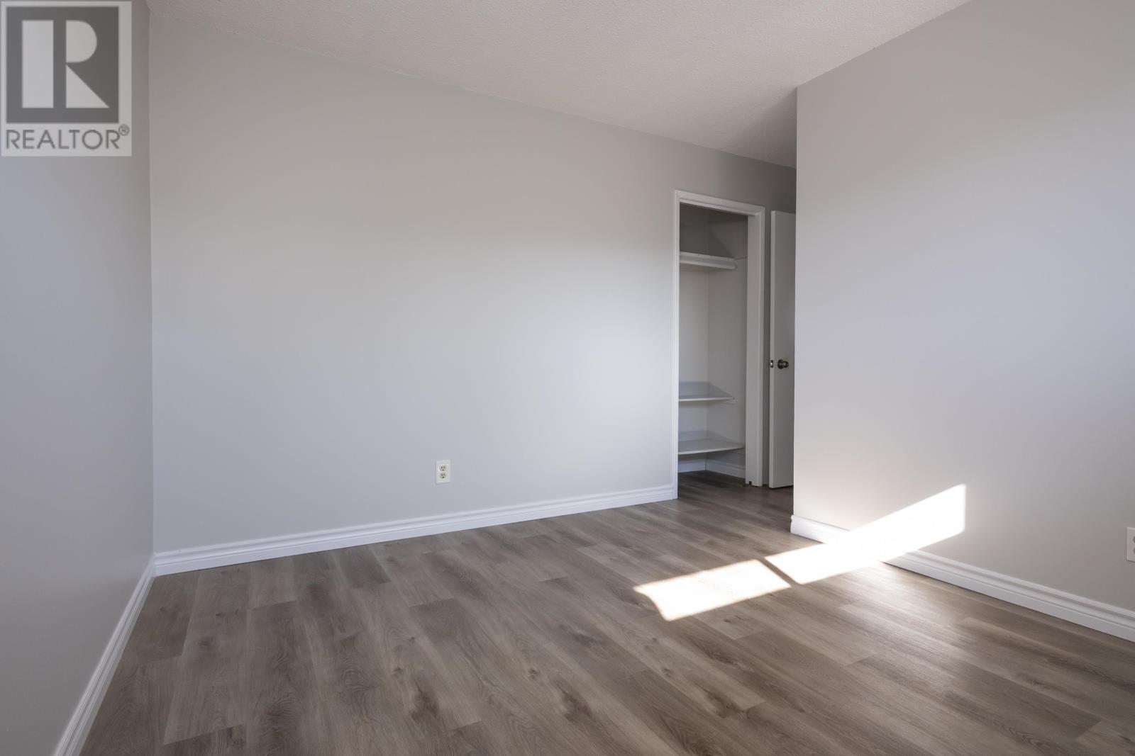 103 Elron Cres, Thunder Bay, Ontario  P7C 5T2 - Photo 14 - TB2601737