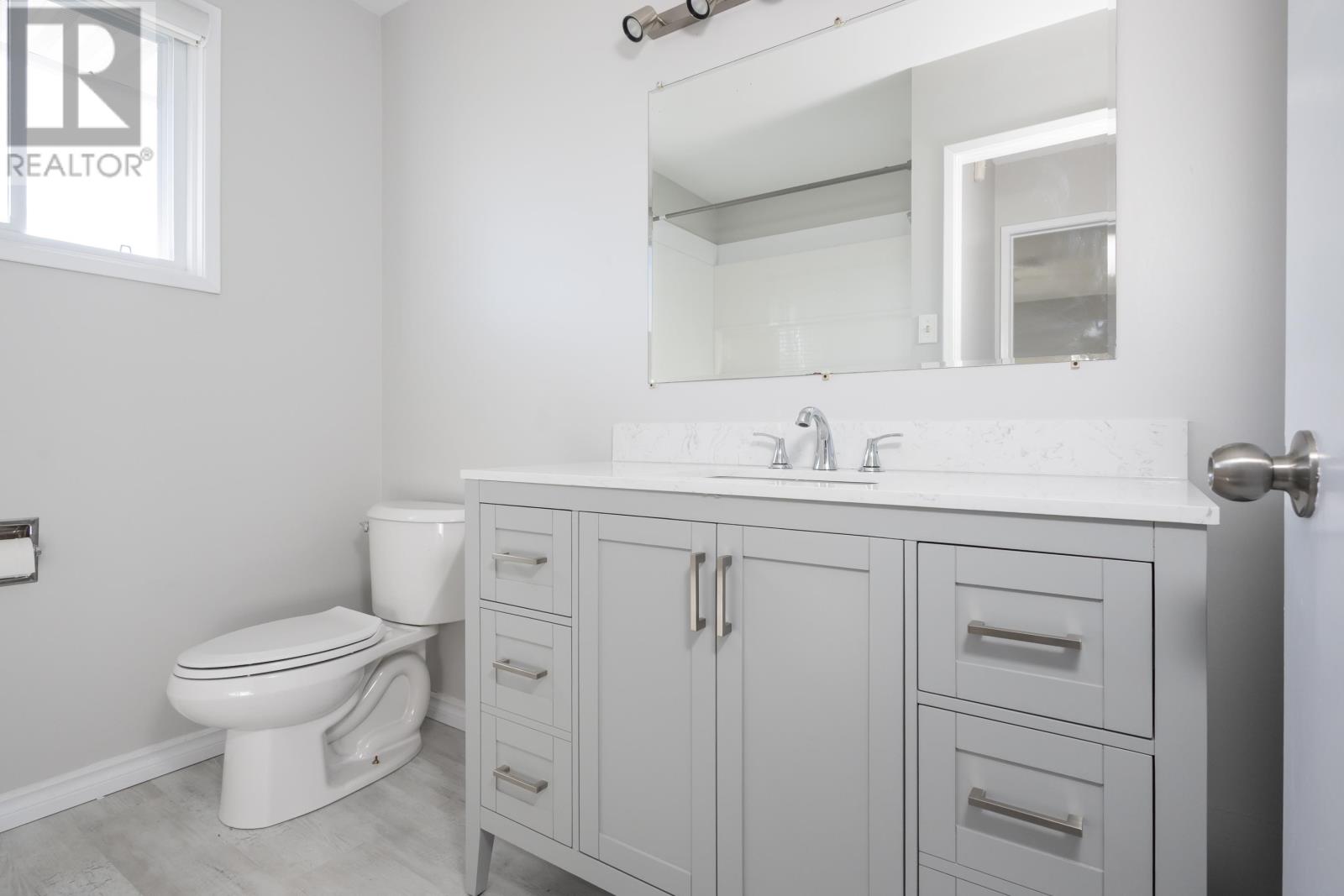 103 Elron Cres, Thunder Bay, Ontario  P7C 5T2 - Photo 22 - TB2601737