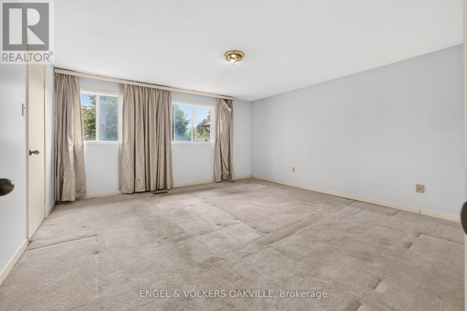 2463 Colter Court, Mississauga, Ontario  L5L 3K7 - Photo 21 - W13501008