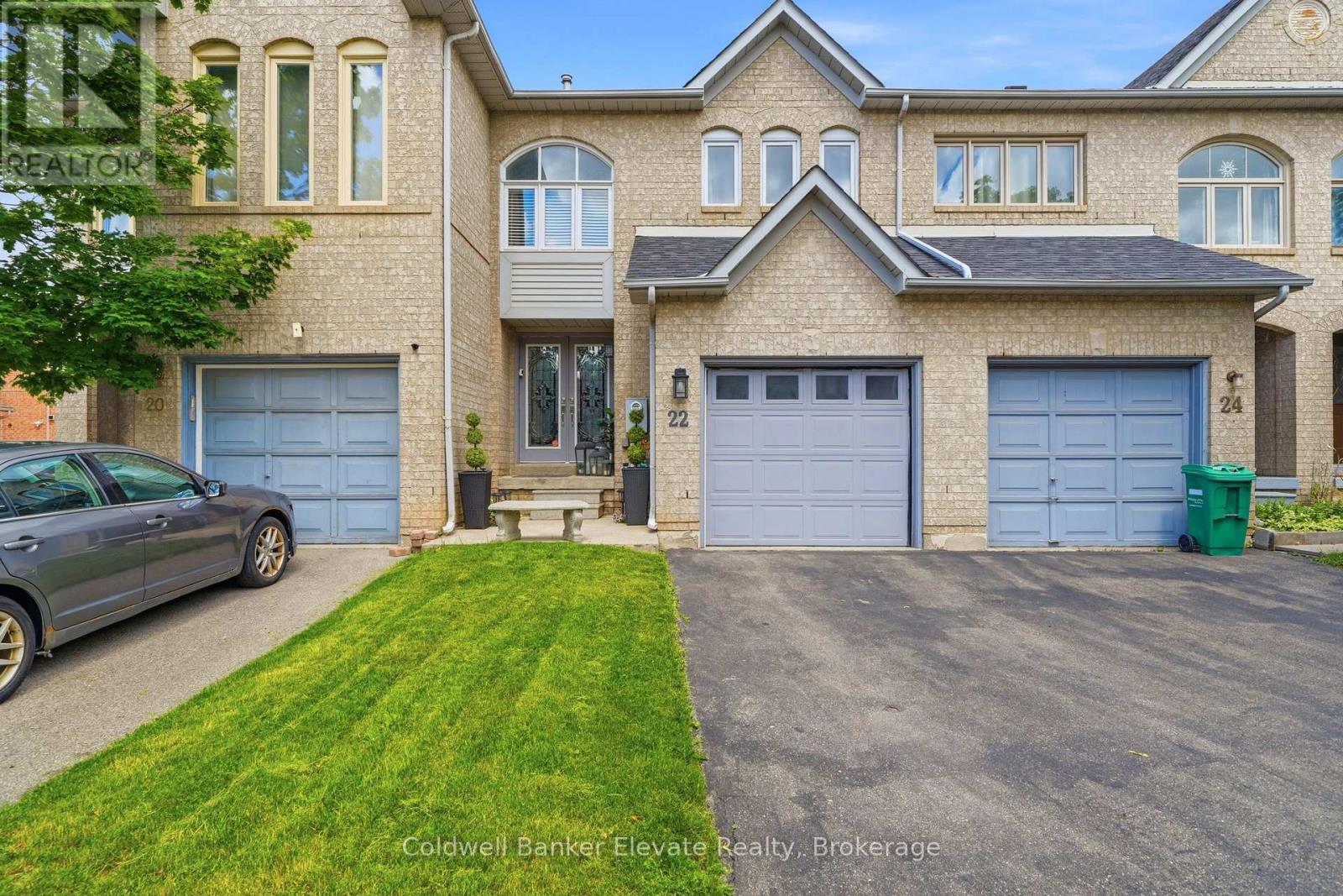 22 Goldenlight Circle, Brampton, Ontario  L6X 4N6 - Photo 1 - W13501050