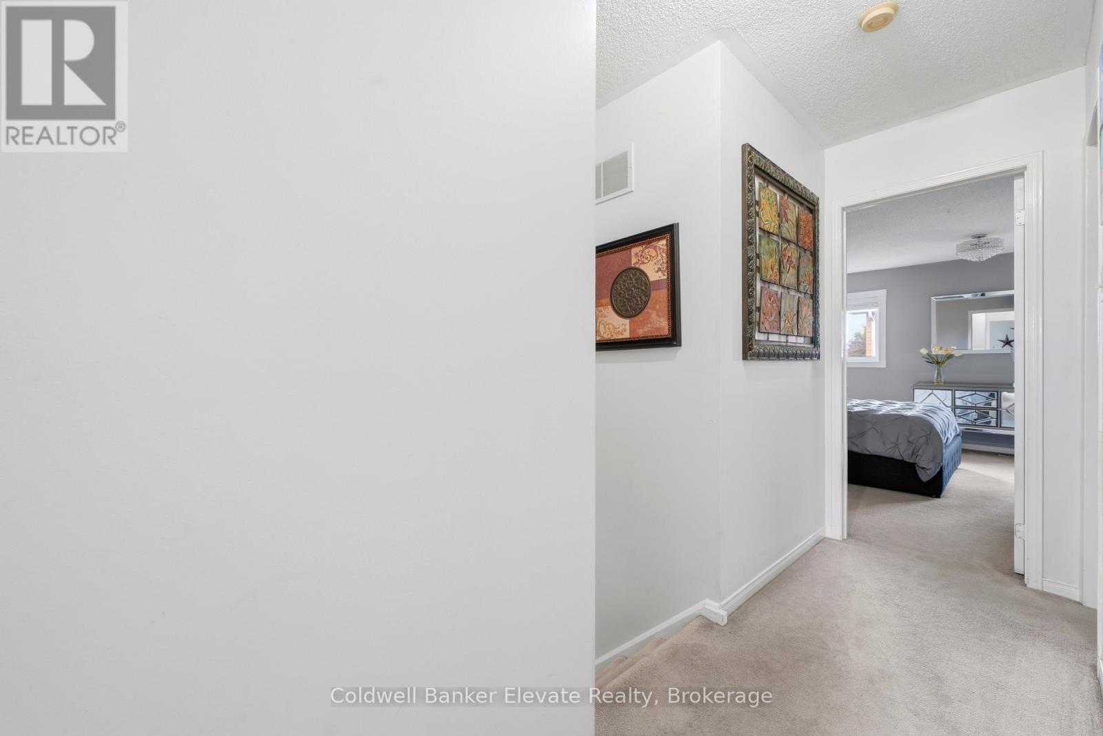 22 Goldenlight Circle, Brampton, Ontario  L6X 4N6 - Photo 14 - W13501050