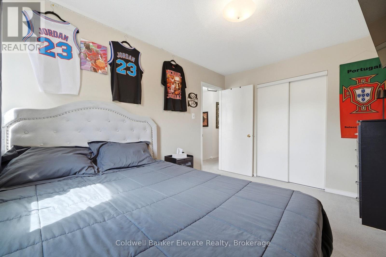 22 Goldenlight Circle, Brampton, Ontario  L6X 4N6 - Photo 19 - W13501050
