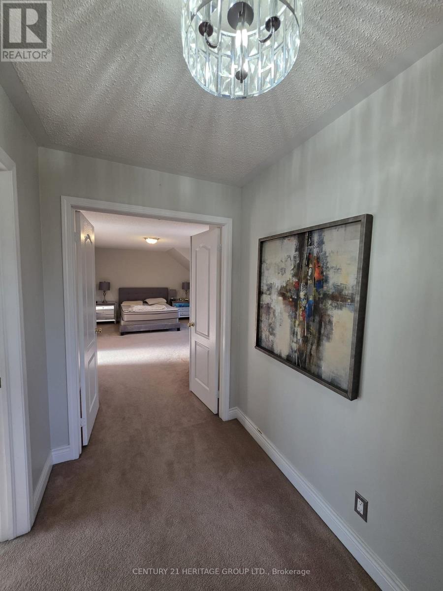 52 Brock Drive, Brampton, Ontario  L6P 1A2 - Photo 20 - W13501082