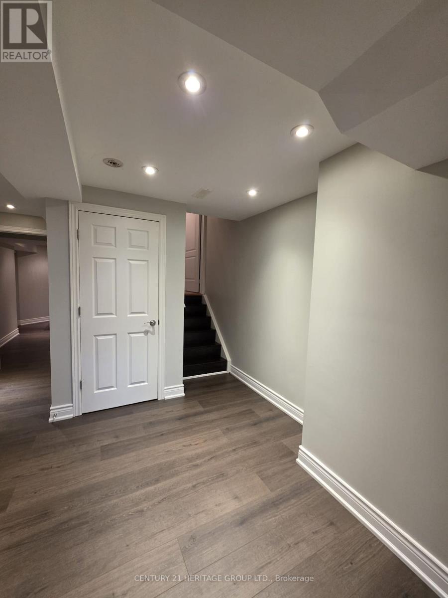52 Brock Drive, Brampton, Ontario  L6P 1A2 - Photo 31 - W13501082