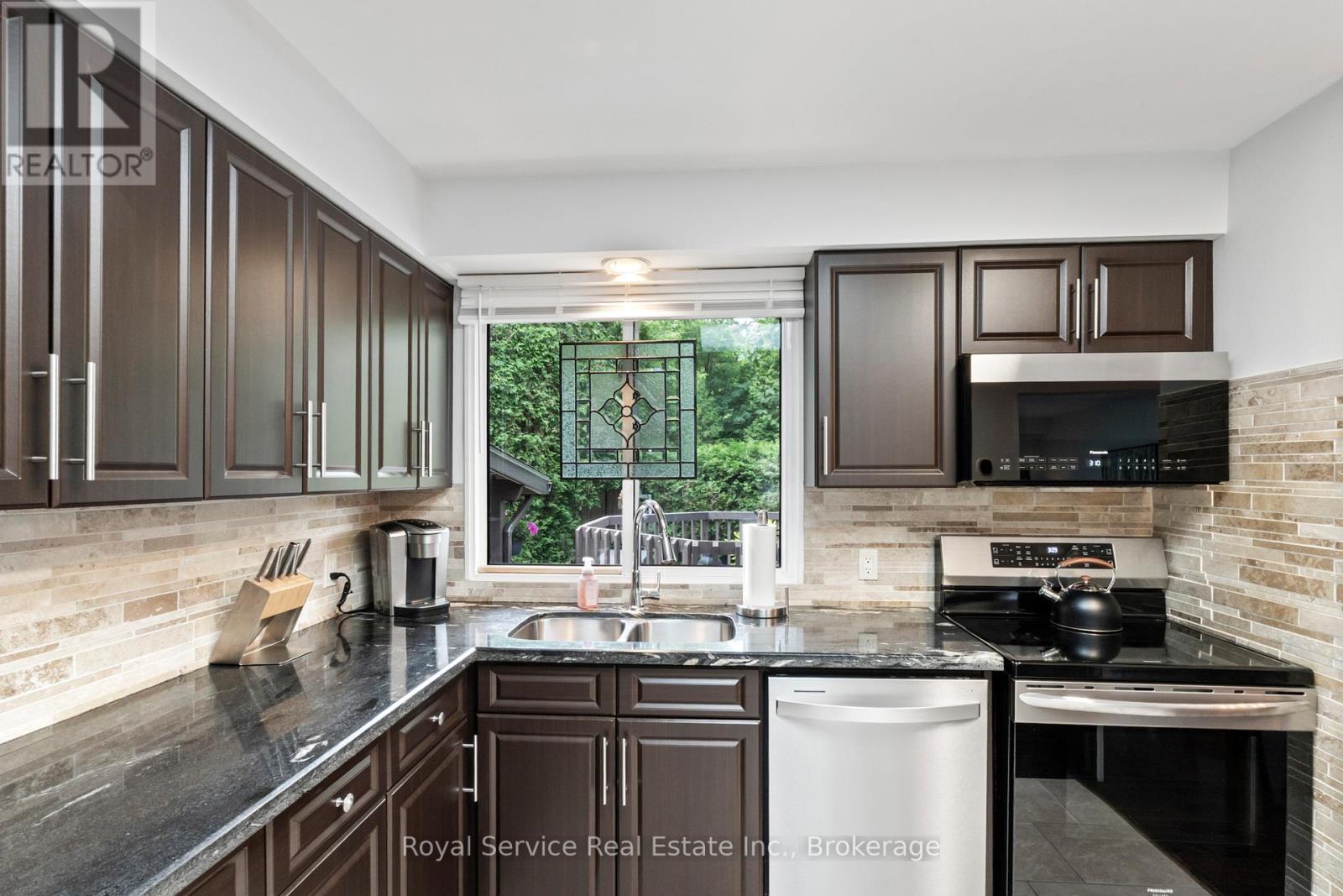 460 Harwood Drive, Oshawa, Ontario  L1G 2V3 - Photo 15 - E13501138
