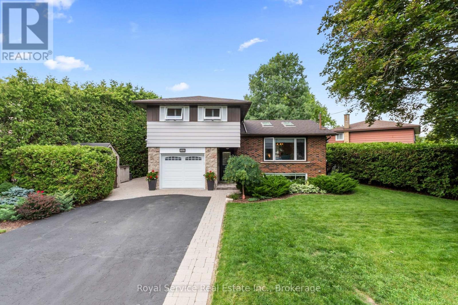 460 Harwood Drive, Oshawa, Ontario  L1G 2V3 - Photo 3 - E13501138