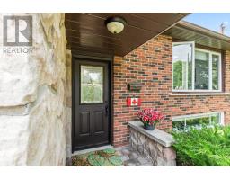 460 HARWOOD DRIVE, Oshawa, Ontario