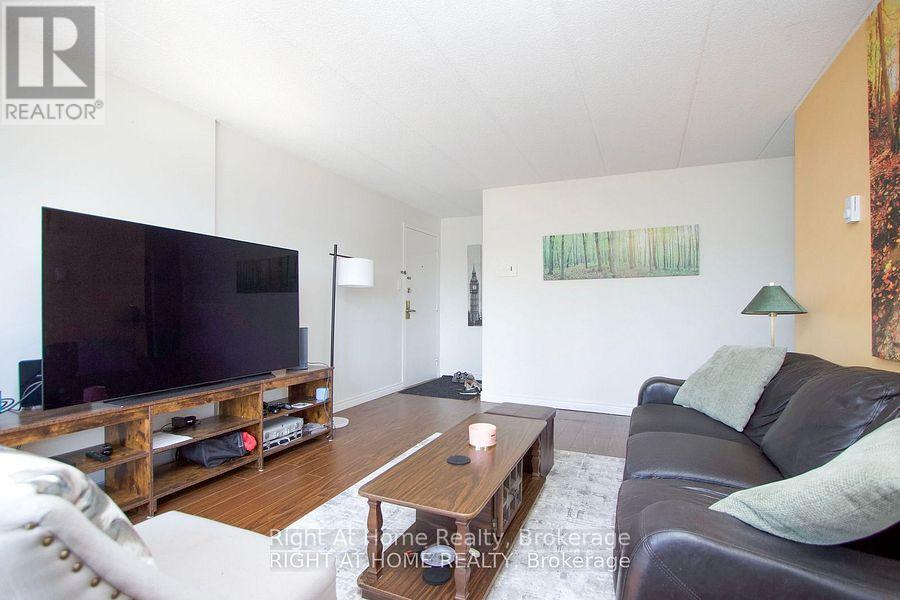 79 - 53 Taunton Road E, Oshawa, Ontario L1G 3T6 - Photo 7 - E13501174
