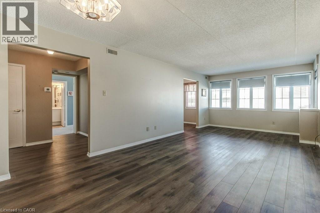 500 Silverbirch Boulevard Unit# 203, Hamilton, Ontario  L0R 1W0 - Photo 10 - 40843739