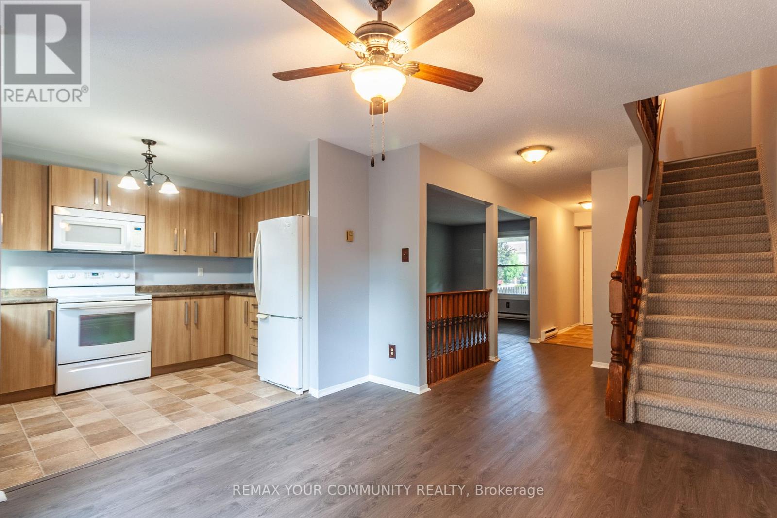 2 - 160 Conway Drive, London South, Ontario  N6E 3M4 - Photo 18 - X13501028