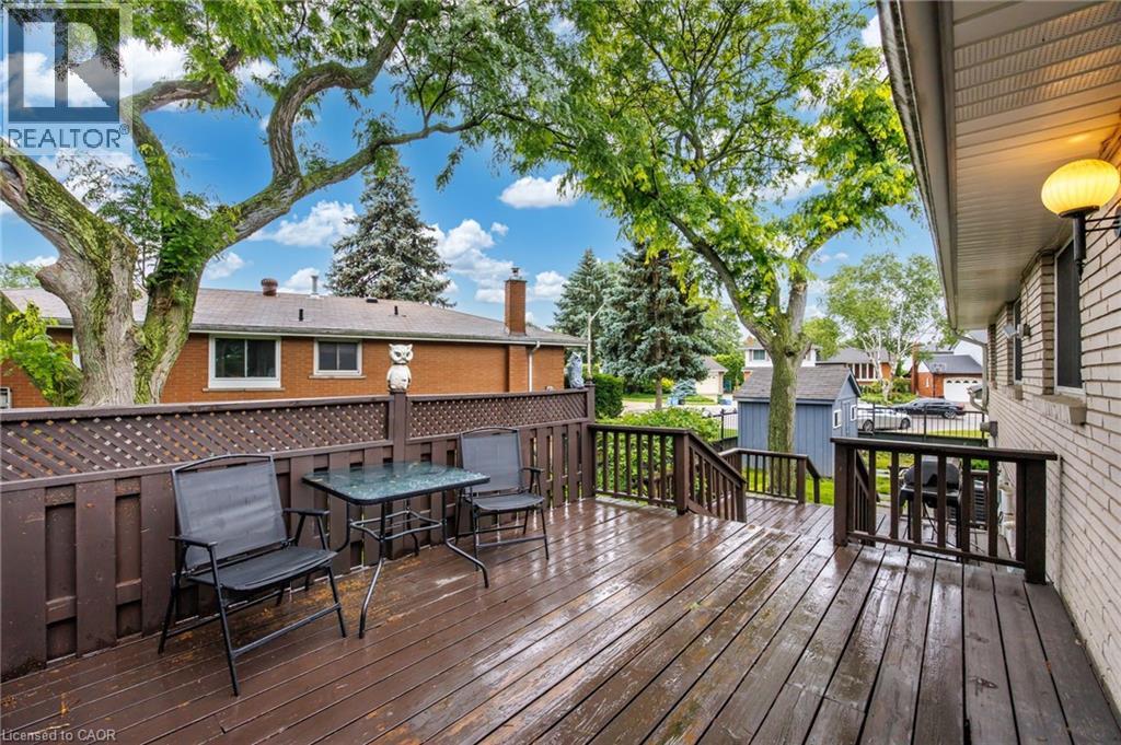 39 San Francisco Avenue, Hamilton, Ontario  L9C 5N8 - Photo 4 - 40842044