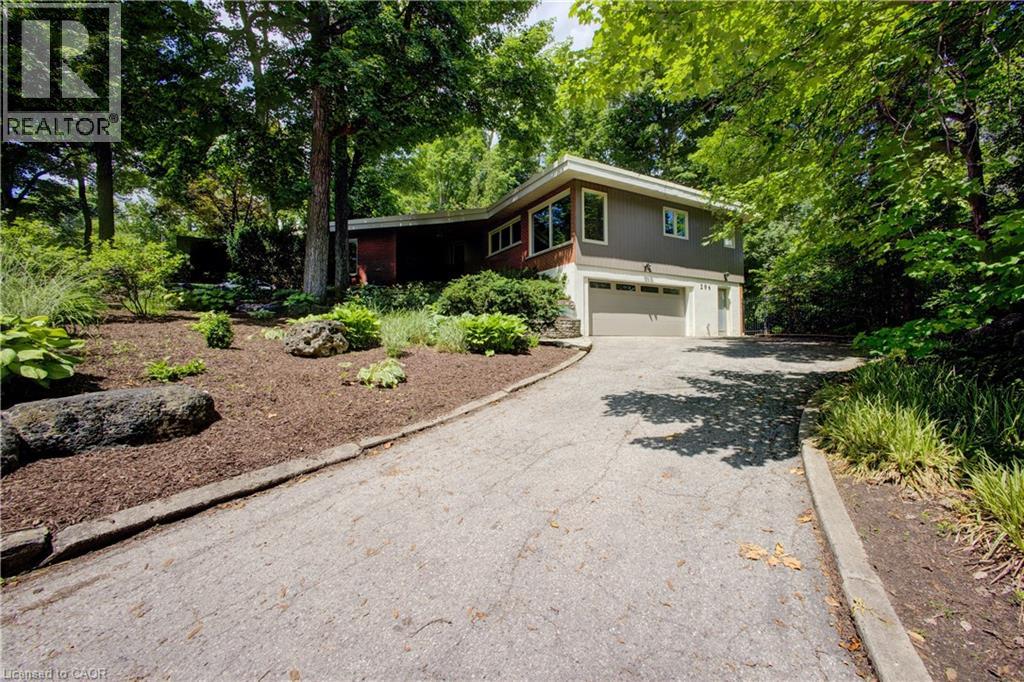 294 Algonquin Drive, Waterloo, Ontario  N2L 2S8 - Photo 2 - 40836179