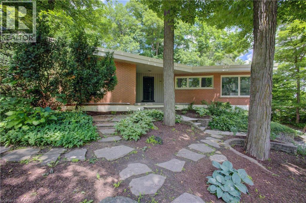 294 Algonquin Drive, Waterloo, Ontario  N2L 2S8 - Photo 6 - 40836179
