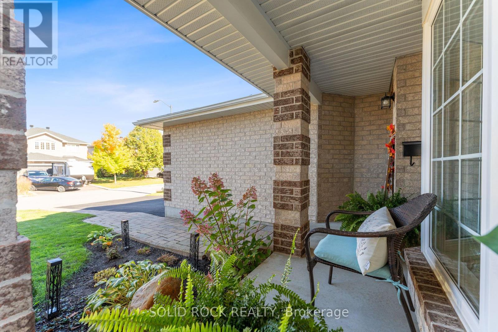 737 Vermillion Drive, Ottawa, Ontario  K1V 1V9 - Photo 4 - X13501250