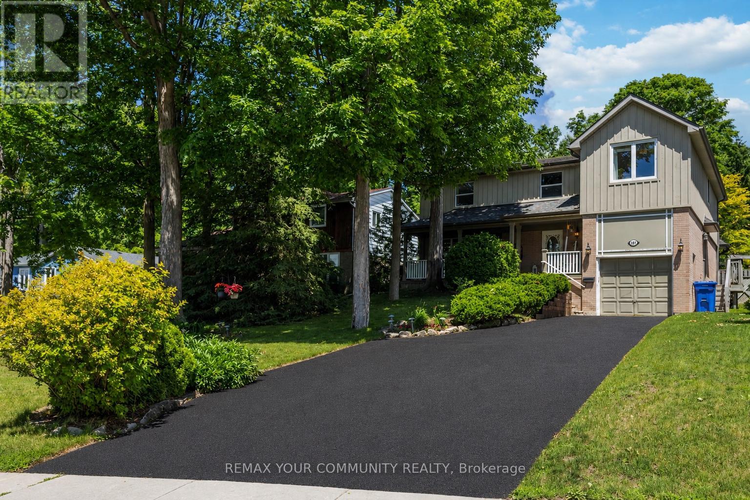 869 BORONIA CRESCENT, Newmarket, Ontario