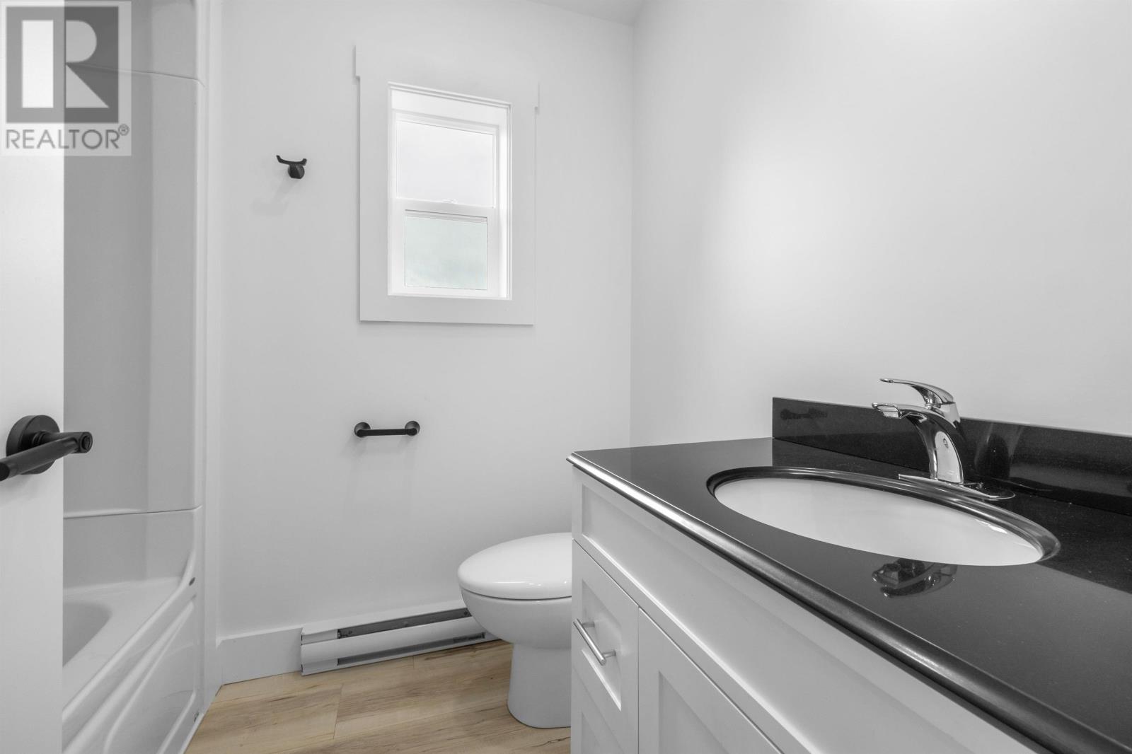 10 Chestnut Street, Charlottetown, Prince Edward Island  P1A 1Z5 - Photo 17 - 202615960
