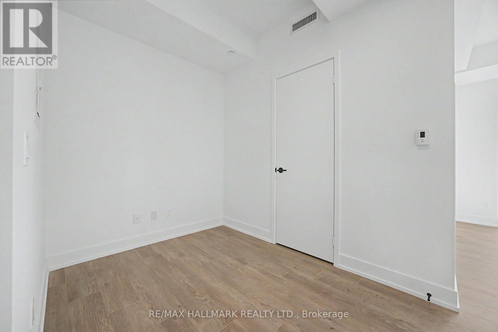 2513 - 308 Jarvis Street, Toronto (Church-Yonge Corridor), Ontario  M5B 0E3 - Photo 8 - C13501242