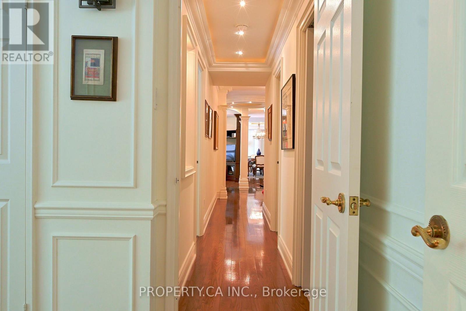 203 - 18 Lower Village Gate, Toronto, Ontario M5P 3M1 - Photo 24 - C13501368