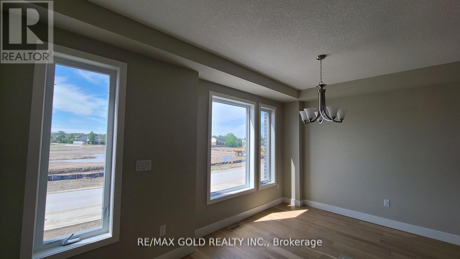 152 - 177 Edgevalley Road, London East, Ontario  N5V 0C5 - Photo 11 - X13497992