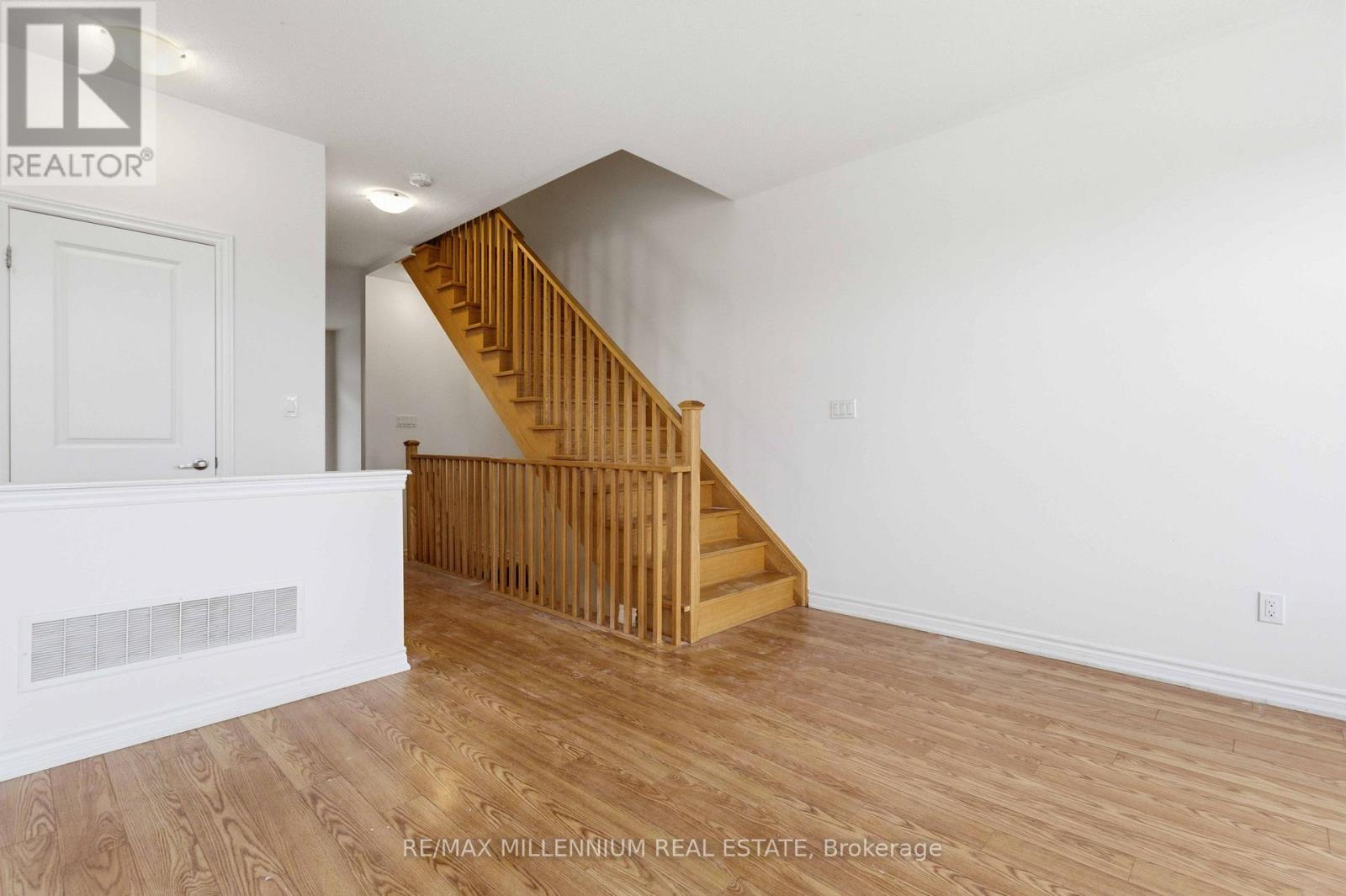 775 Chinook Path, Oshawa, Ontario  L1H 0A7 - Photo 21 - E13501300