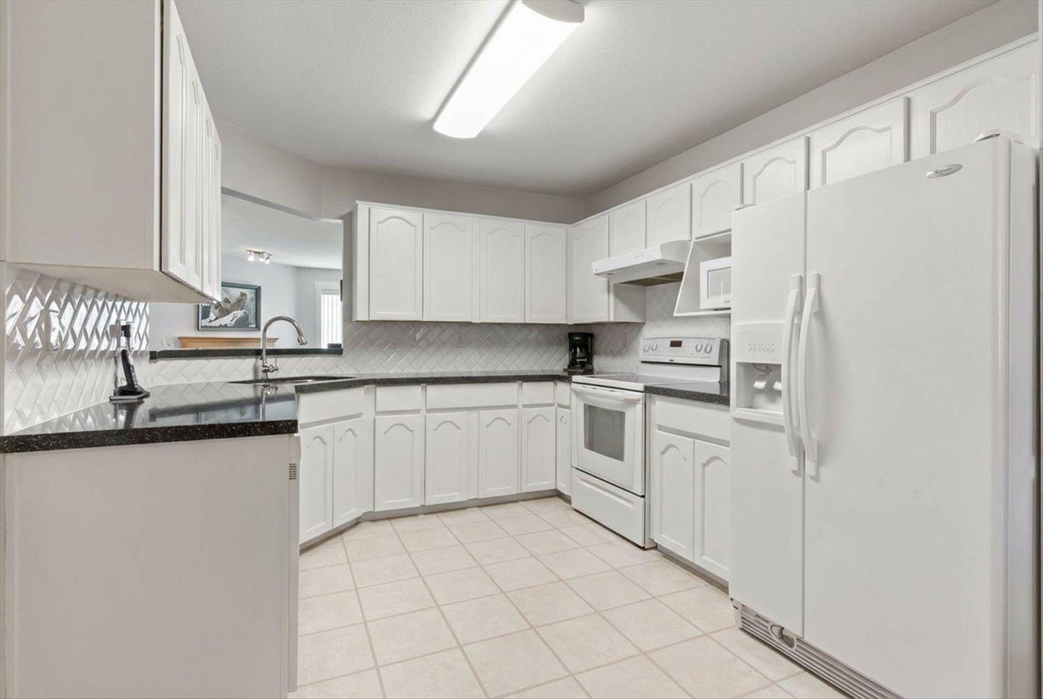 5 2475 Emerson Street, Abbotsford, British Columbia  V2T 4W5 - Photo 11 - R3140625