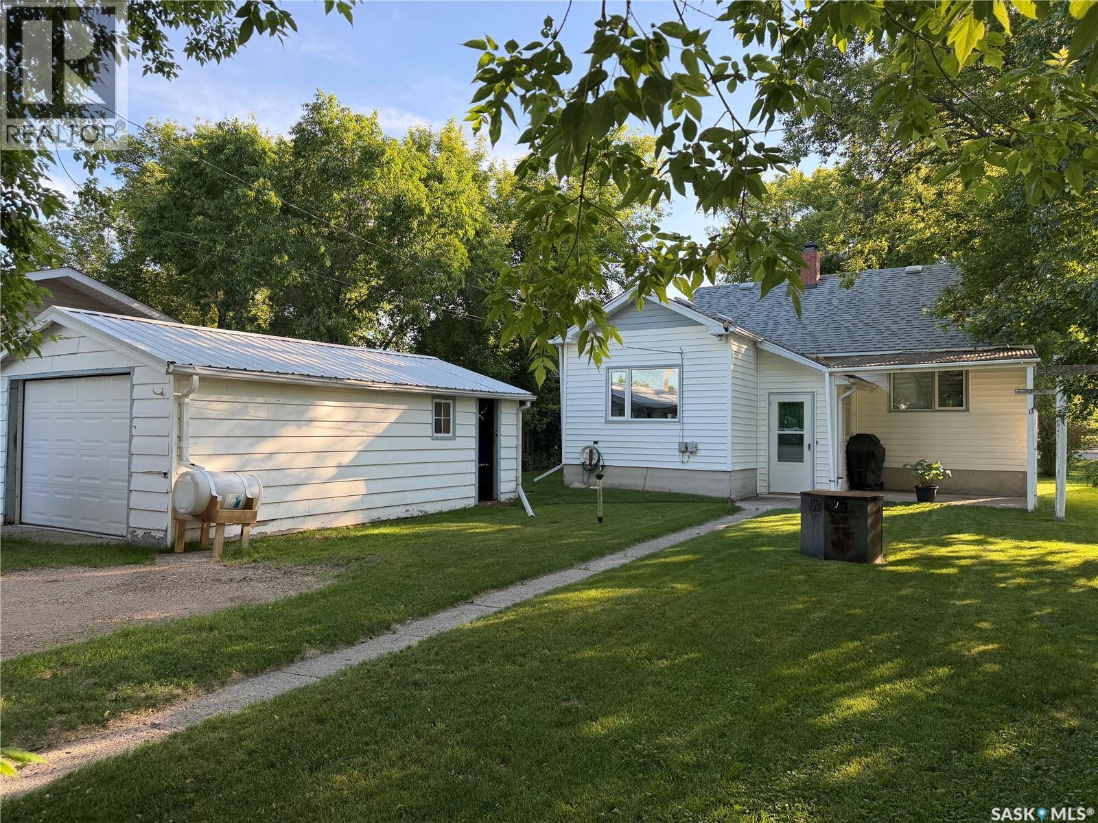 109 Lonsdale STREET, Wawota, Saskatchewan