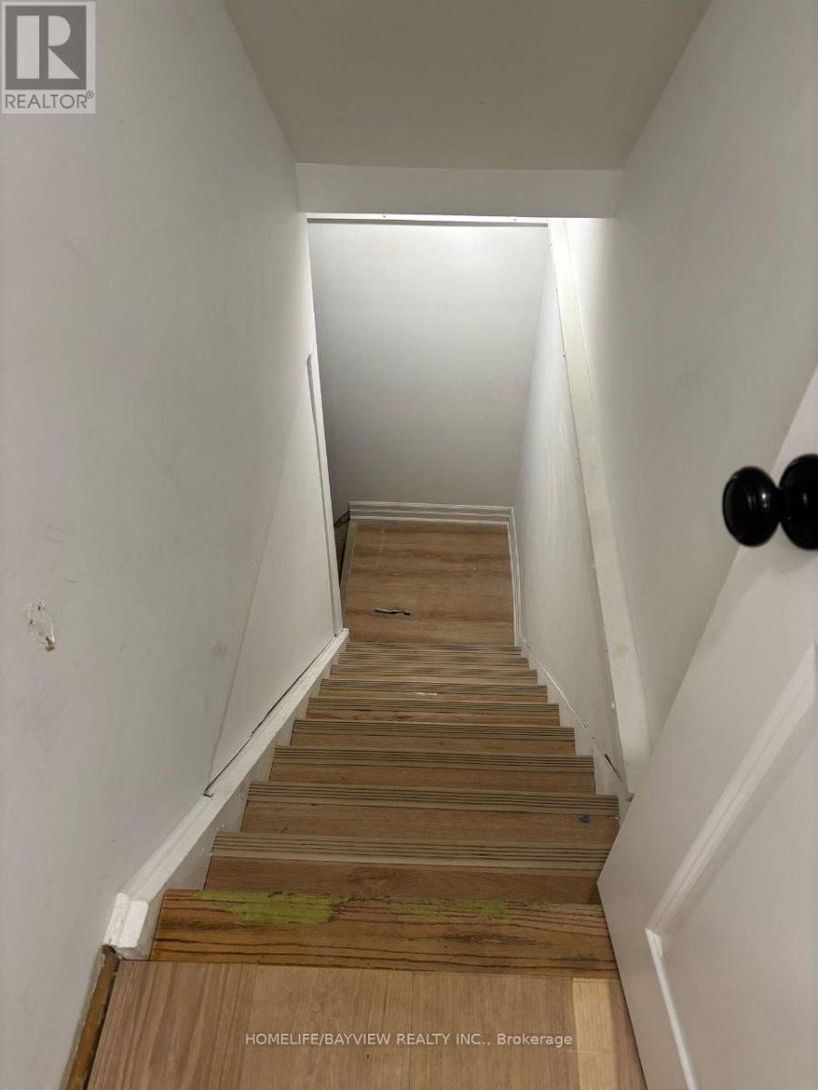 Basement - 110 Woodpark Place, Newmarket, Ontario  L3Y 3P6 - Photo 3 - N13501340