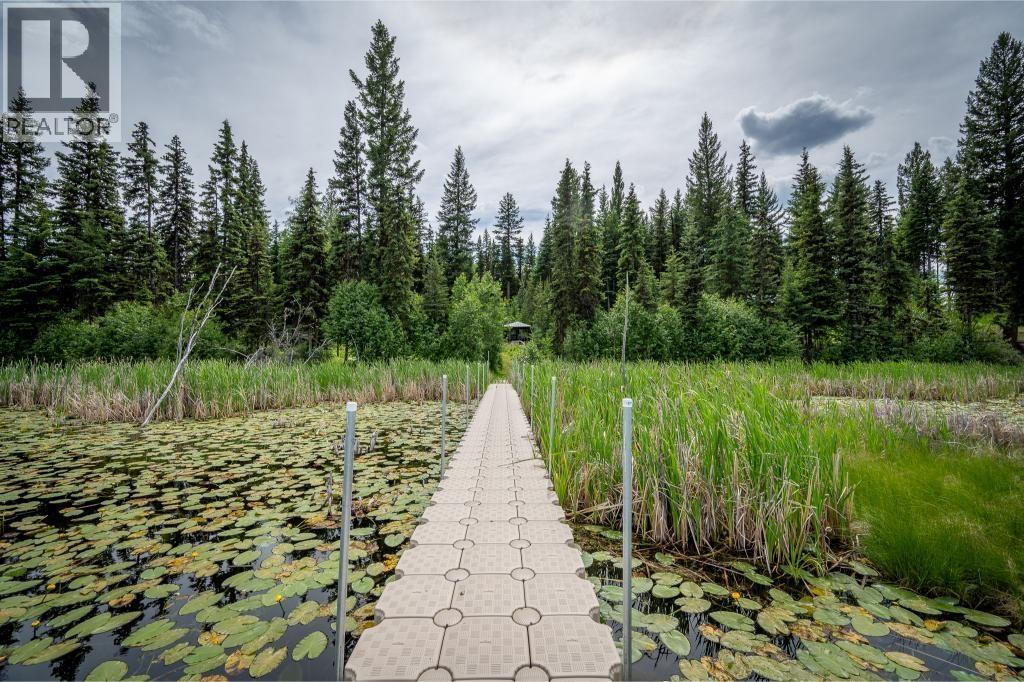 7231 Kingfisher Road, Lone Butte, British Columbia  V0K 1X1 - Photo 6 - R3140803
