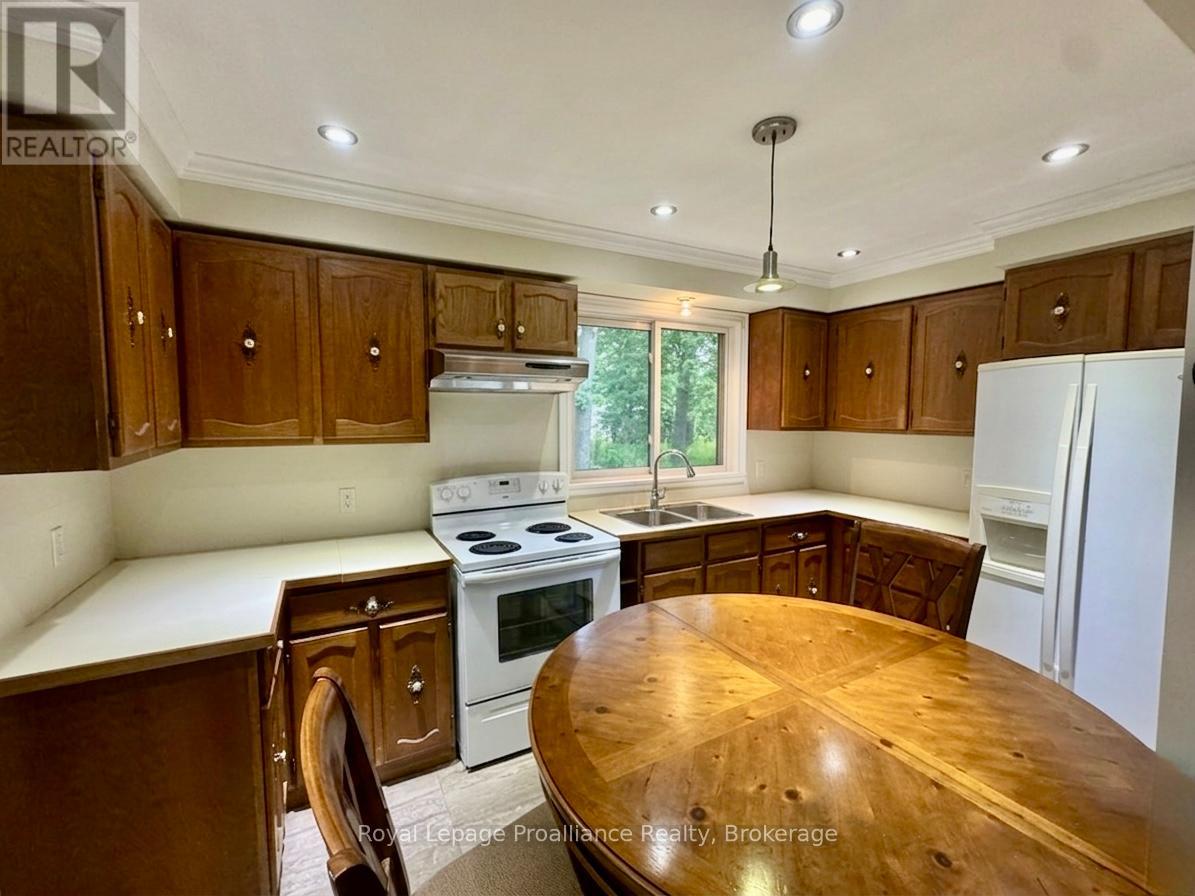 2683 Maplegrove Road, Cavan Monaghan, Ontario  K9J 6X4 - Photo 2 - X13499898