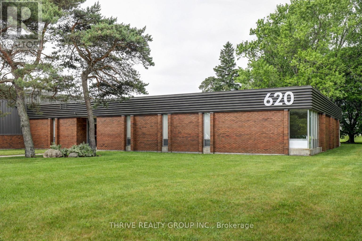 620 Ireland Road, Norfolk, Ontario  N3Y 4K2 - Photo 3 - X12944714