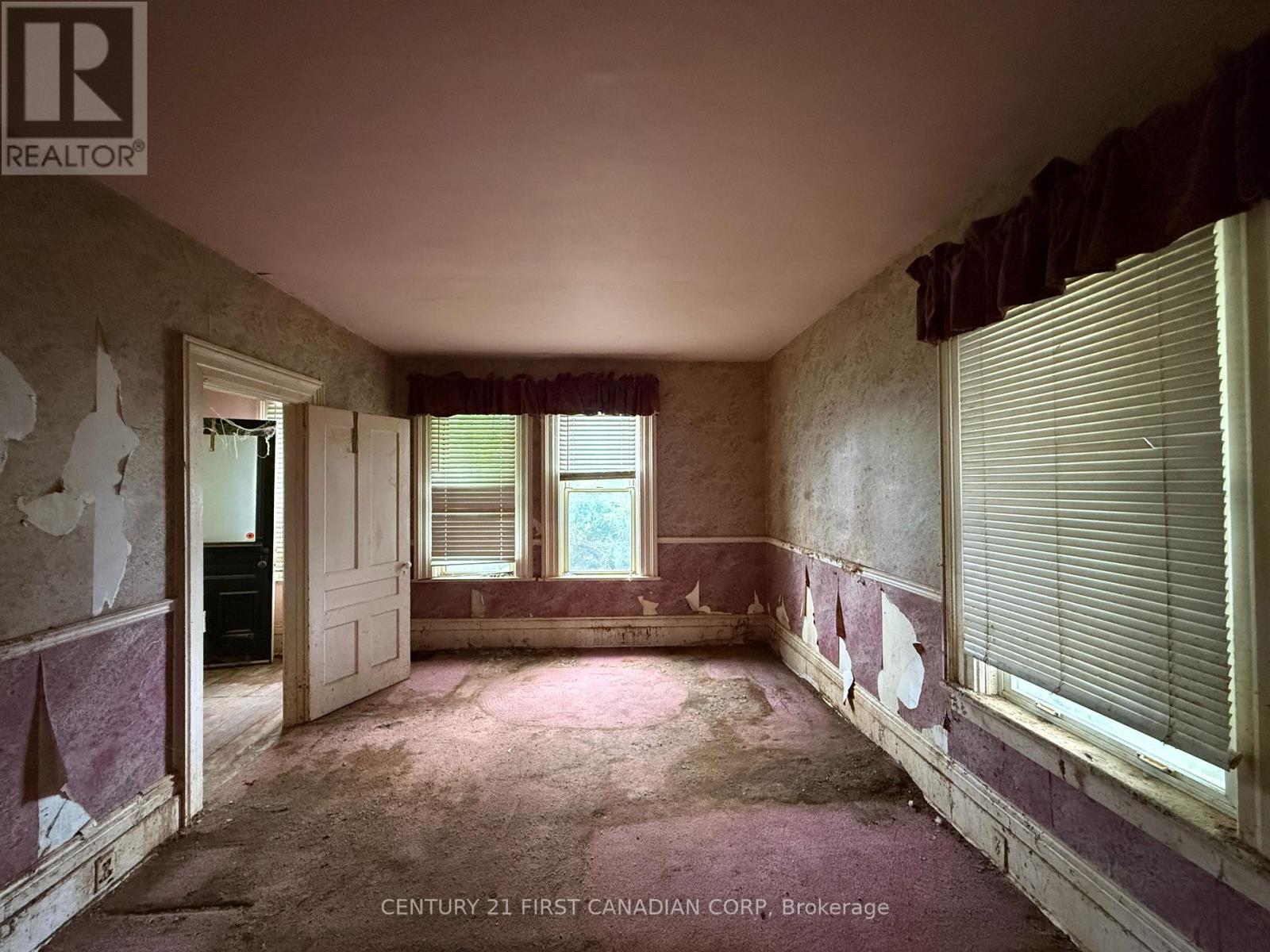190 Church Street, North Middlesex, Ontario  N0M 1A0 - Photo 13 - X13501006